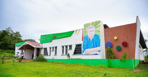 Esta es una imagen de casa de cultura